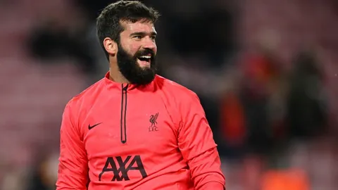 国足世预赛名单公布：张玉宁回归，艾克森落选